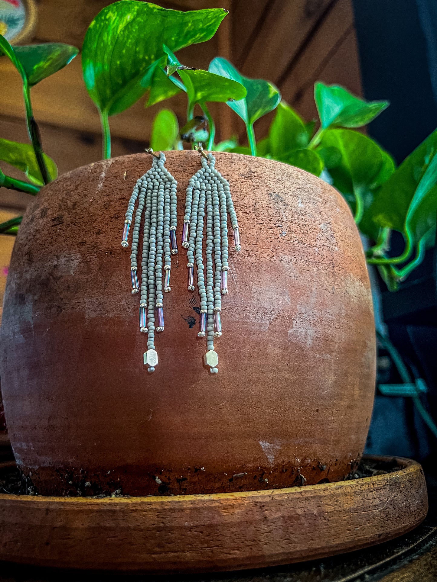 Small sage dangles