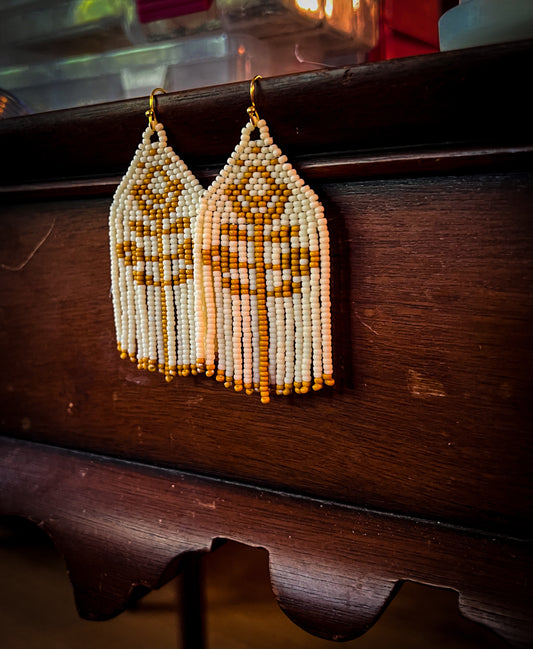 Mustard flower beaded earrings (short)